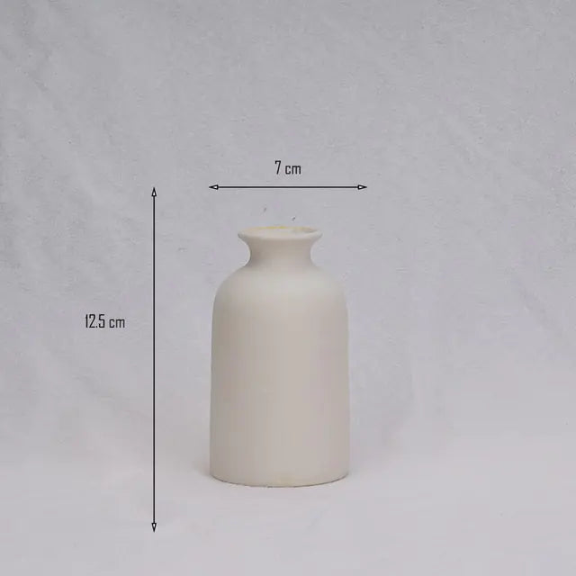 Simple Ceramic Vase quality vase dimensions 7 cm width and 12.5 cm height on a neutral background
