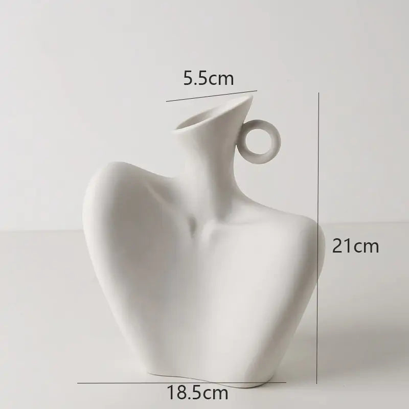 Sculpture vase used as modern home ornament