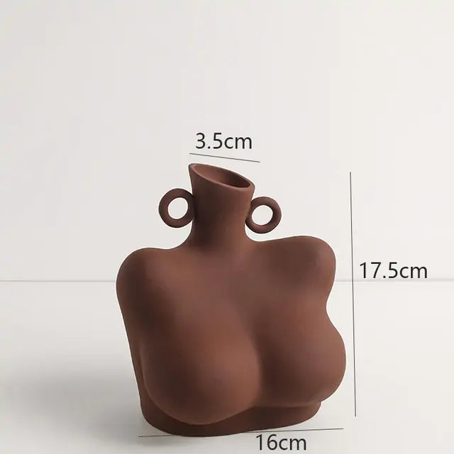 Sculpture vase used as modern home ornament