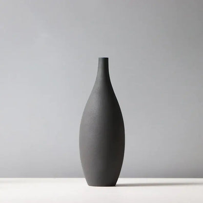 Ceramic vases in Nordic style for home display