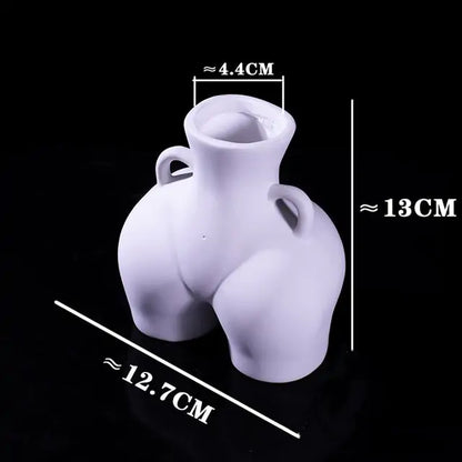 Sculpture vase used as modern home ornament